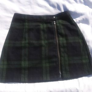 Abercrombie & Fitch a-line plaid skirt